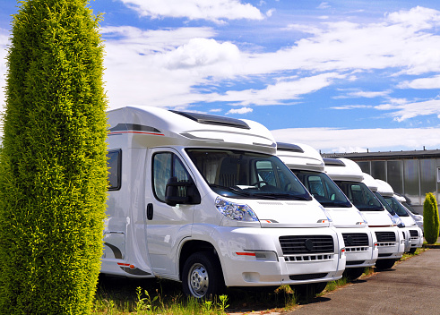 How and Where to Buy an RV?